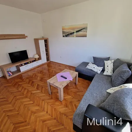 Apartment Vala *
